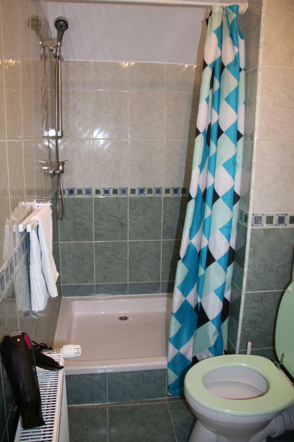Hotel Casa Leny Tohanu Nou Esterno foto